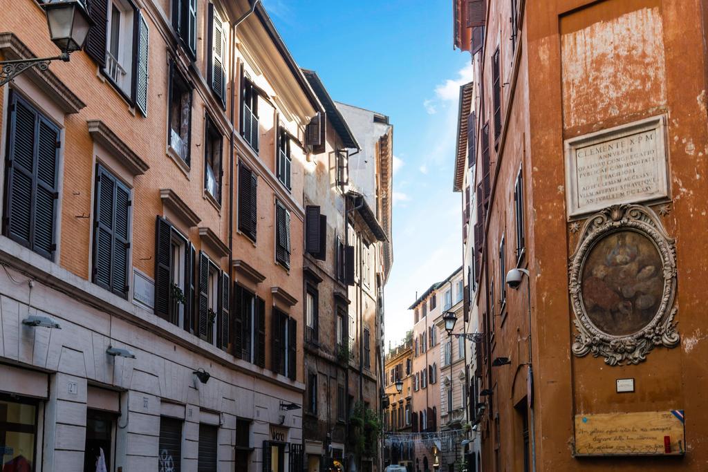 Navona Bernini Lodge Рим Екстериор снимка