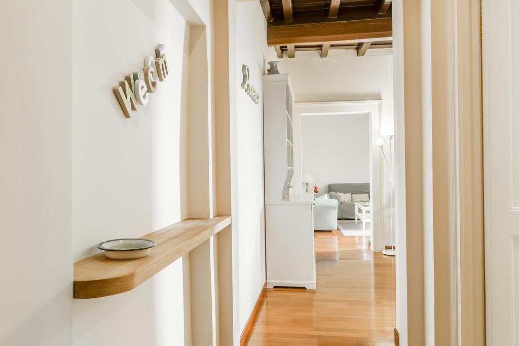 Navona Bernini Lodge Рим Екстериор снимка